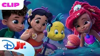 Meeting the Clam 🐚 | Disney Jr.'s Ariel 💜 | Disney Jr. MENA