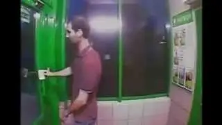 Люди иногда не дружат с головой.