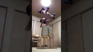 ВОТ ЭТО КУЗНЕЧИК! #продвижение #юмор #bodybuilding @WORKOUTBody #sports #jump #спорт #прыжки