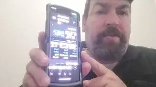 Real review of Motorola razr 2020 every day use compared to flip or fold