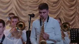 Jerry Gray "A String Of Pearls"