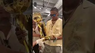 PAOLO and BOGI LIFT the LARRY O'BRIEN TROPHY 👀 