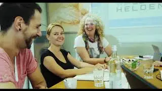 WIR SUPERHELDEN Introduction