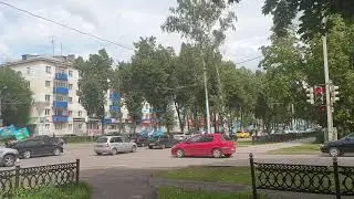 Колонна машин с флагами ВДВ проехала на красный свет в Стерлитамаке