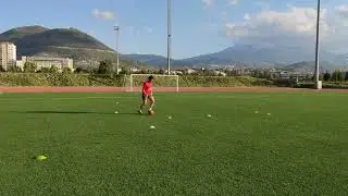 Individual Dribbling Training Session | 5 Dribbling Drills For Footballers