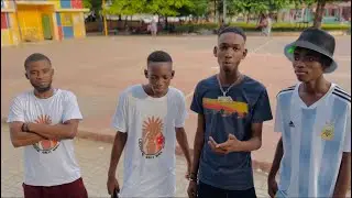 Bouch li Tankou Matisan Tout moun pè pase devan l