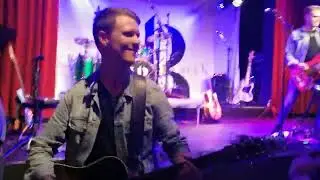 Kasper Buch i Bakkehuset: Holding On