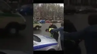 Задержание сотрудника ДПС