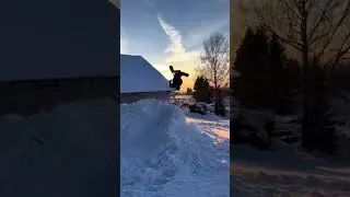 ПЕРВЫЙ В МИРЕ СДЕЛАЛ НЕВЕРОЯТНЫЙ ТРЮК НА СНОУ СКУТЕ 🛴🌍 