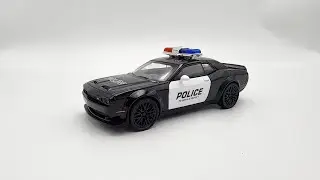 Diecast: Police Dodge Challenger SRT Hellcat • 1:32 Scale