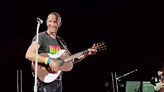 Coldplay - NAPULE È  - [MultiCamVideo]