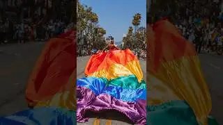 #HenryJimenez made #Pride magic on the streets of LA. 🌈 #lgbtq