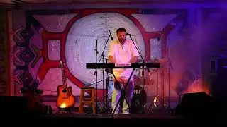К себе – Дмитрий Жур композитор и исполнитель, выступление live #дмитрийжур https://zhur.org/