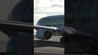 AS CLOSE AS IT GETS. Transavia at Funchal airport
