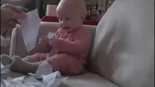 как смешно рвется бумага!