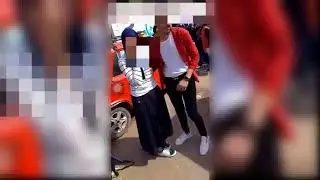 فضيحة مدرسة السلام الثانوية بنات    بوس واحضان امام المدرسة    بنات اخر زمن !! #الفلانتين   2018