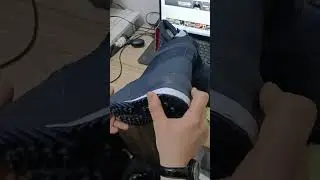 Taobao.com dan sotib olingan oyoq kiyim