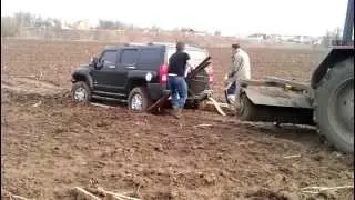 Hummer H3 vs МТЗ-82