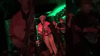 Please #classic #arthistory Shantytown Underground Minute #neworleans ￼
