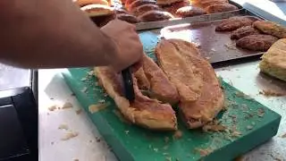 Meşhur Sarıyer Börekçisi kaşarlı sucuklu kol böreği(kalite içerir)