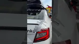 Металл кузова рвёт от мощного БАСА #youtubeshorts #extreme #music #автостиль #автозвук