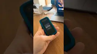 I Just Bought A Dumb Phone 😱😬😍