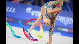 ДИНА АВЕРИНА  ⁄ АРИНА АВЕРИНА Короткометражное видео