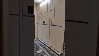 Wall Strip Design at Entrance Room Verandah Area