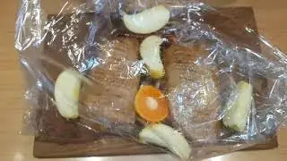 Утиная грудка, запеченная с яблоками и мандаринами.