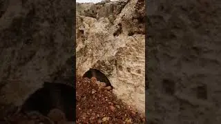 İNANILMAZ AÇILMAMIŞ MEZAR ODALARI VE OYMALAR TREASURE (treasure historical artifacts)