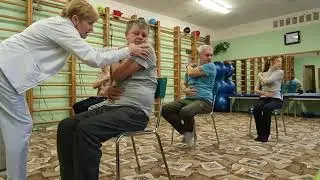 Постизометрическая релаксация на стуле.
