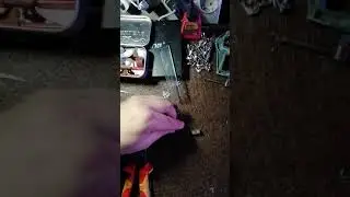 Сверлить рельсы для чёток или (дырку для нитки).