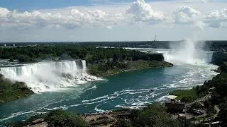 The Best Niagara Falls Attractions Ontario Canada | Walk Tour on Clifton Hill  #niagarafalls