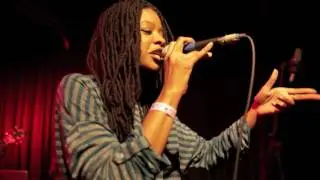 Drifting Away remix - Madame Mims w/ Devay on Acoustic Guitar