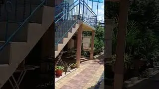 Вардане  Гостевой дом Виктория.