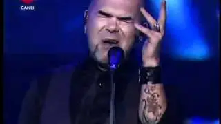 Eurovision Turkey 2011: Yüksek Sadakat - Live It Up (Hayatini Yasa)