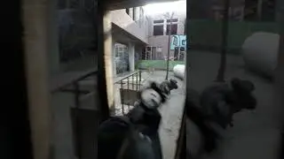 От бедра 