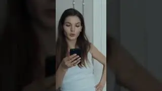 Но я, смотрю в твои глаза... 