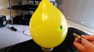 Balloon pop with 1mw green laser pointer
