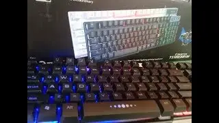 Review Teclado Gamer R8 LED Económico y Bueno