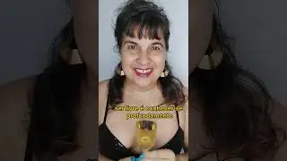 EI, VOCÊ É LIVRE? (Autora e performer: Chris Galdino)- @chrissgaldino