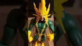 обзор фигурки marvel legend -electro