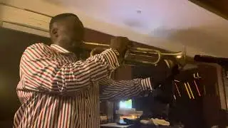 Taiwo Clegg blues solo will blow you away  #trumpet #saxophone #jazzmusic