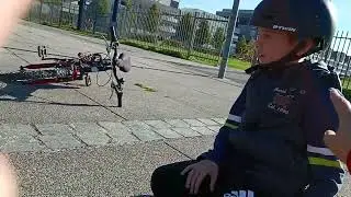 Всем привет Да  до сих пор жив это видео где должнo набрать много просмотров,в видео есть @tol720