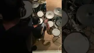 My Hero drum cover with Superior Drummer 3 and Roland TD-30KV