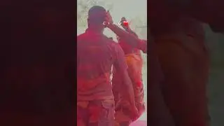 BSF jawan enjoy Holi festival