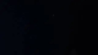Un avión parpadeando y la estación espacial Internacional. Camprovín, La Rioja. 1 de octubre de 2023