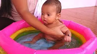 Unboxing Kolam Renang Anak Kecil Bundar -  Bayi Lucu Mandi - Cute Baby Bath Time