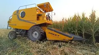 Harvesting Corn with New Preet 4×4 Combine Harvester