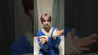 Hey Lee Know you're lying 😭 #straykids #leeknow #shorts